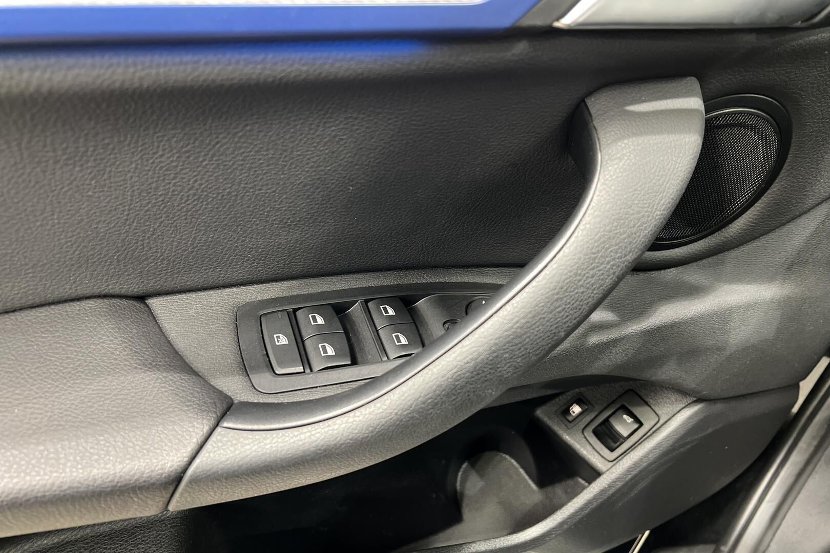 BMW X1 iso kuva 27