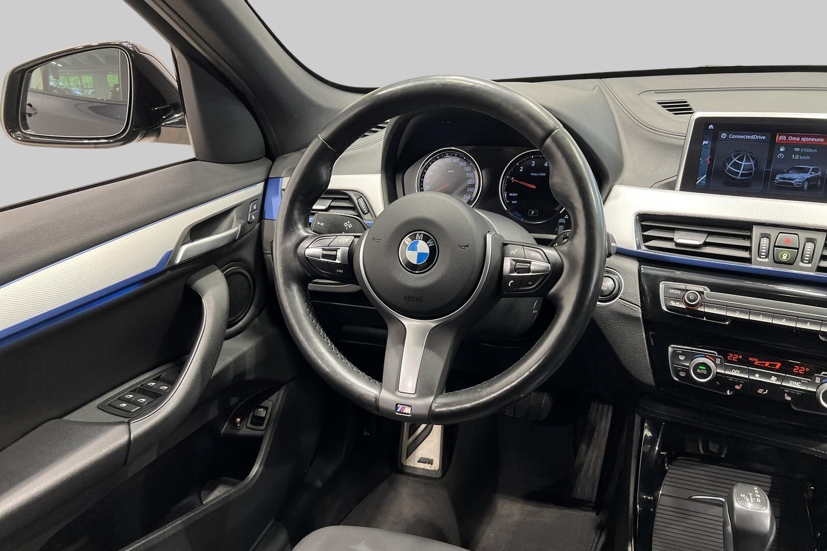 BMW X1 iso kuva 29