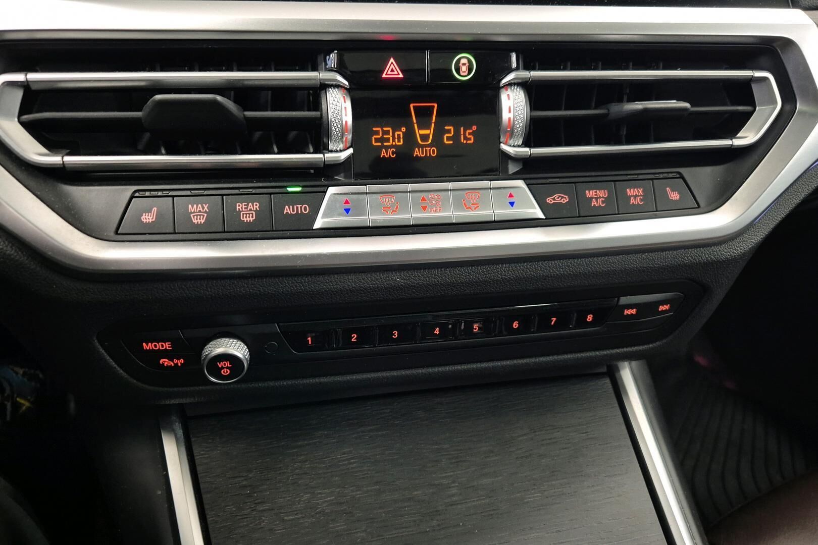 BMW 3-sarja iso kuva 16