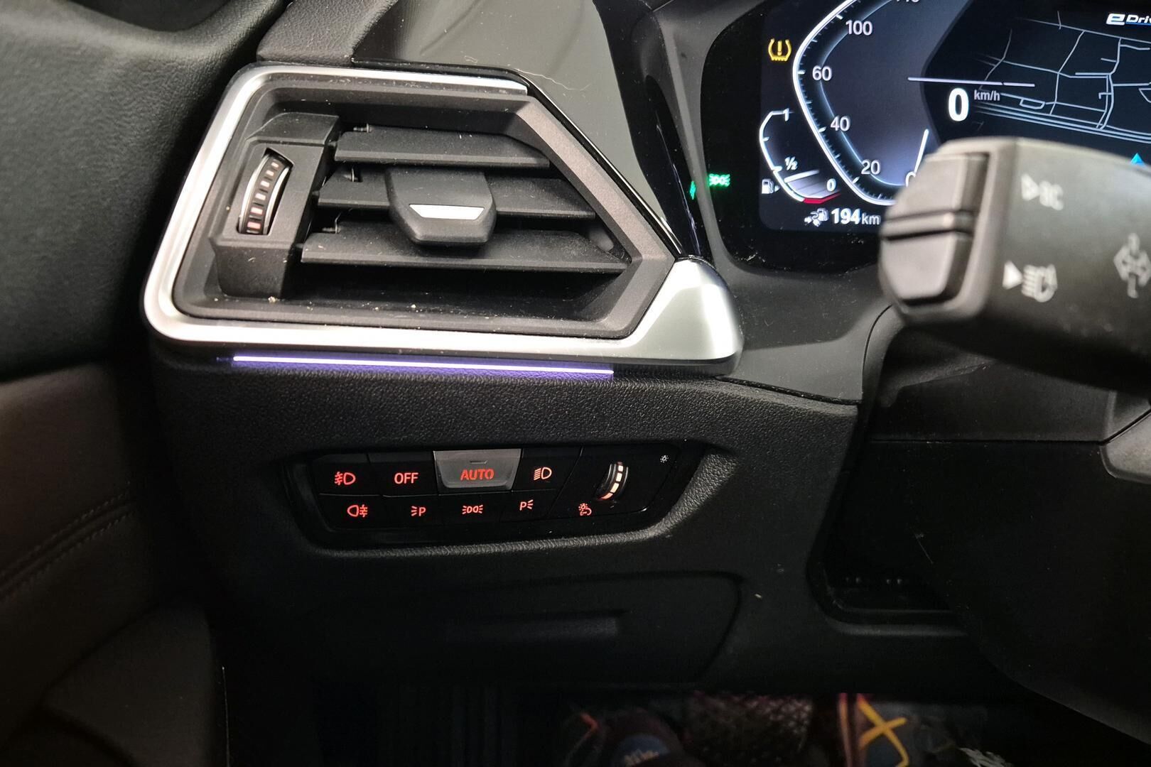 BMW 3-sarja iso kuva 21