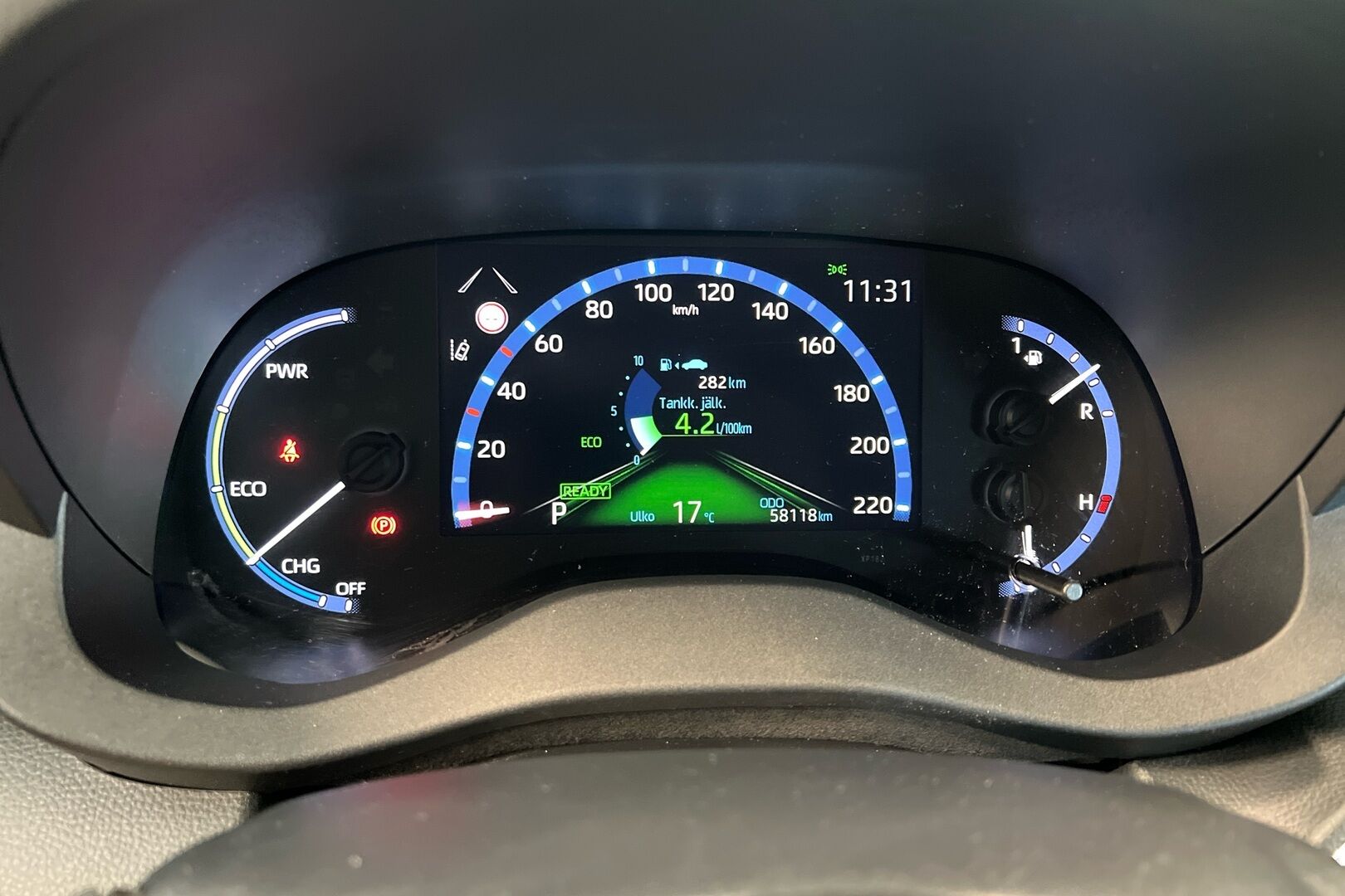 Toyota Yaris Cross iso kuva 12
