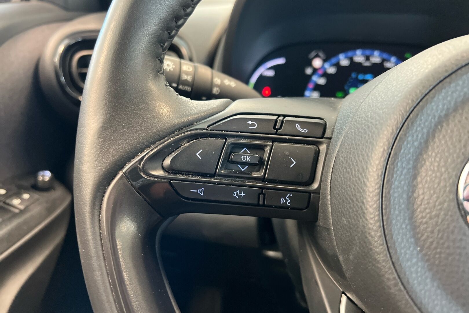 Toyota Yaris Cross iso kuva 17