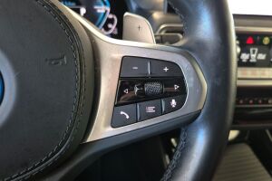 BMW X3 esikatselu 17