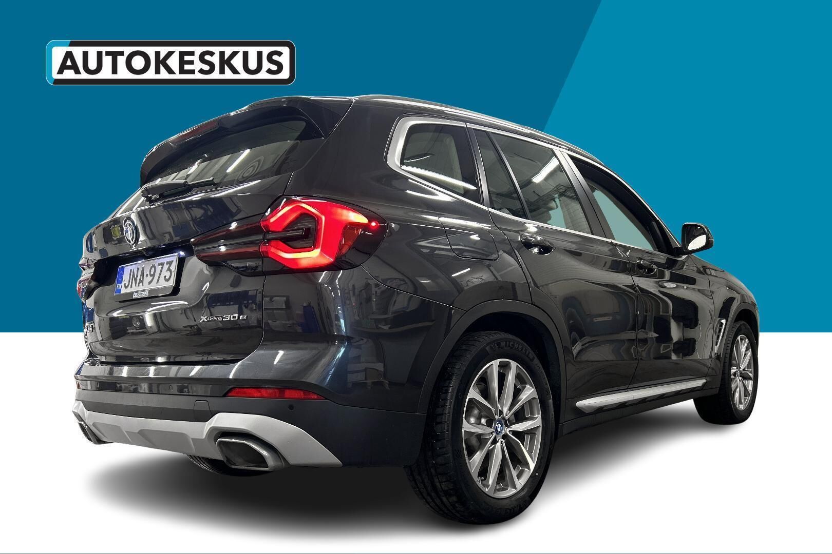 BMW X3 iso kuva 4
