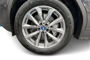 BMW X3 esikatselu 12