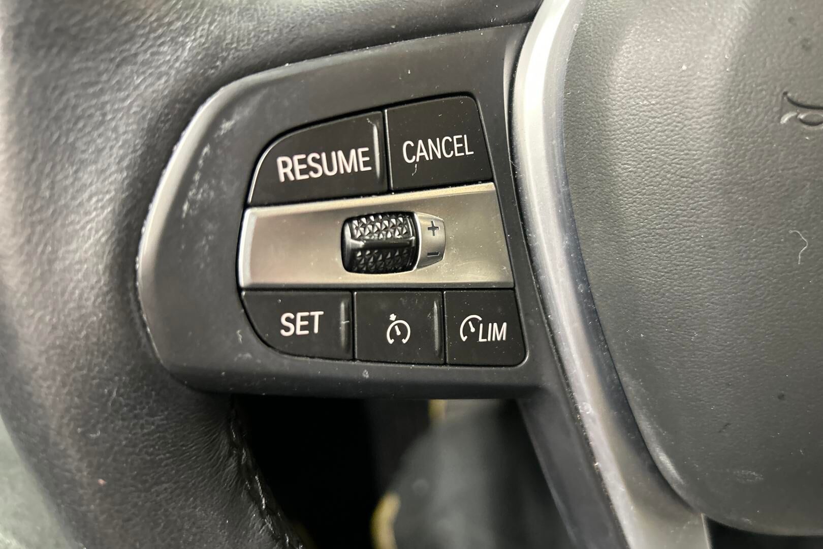 BMW X3 iso kuva 22