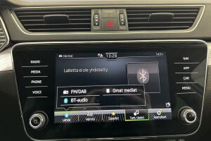 Skoda Superb esikatselu 20