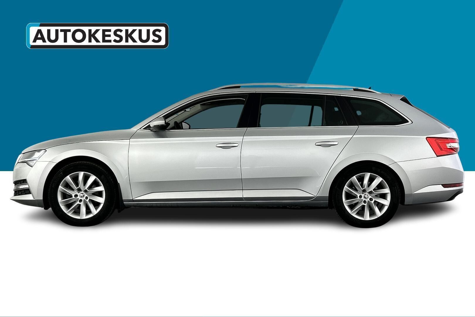 Skoda Superb iso kuva 7