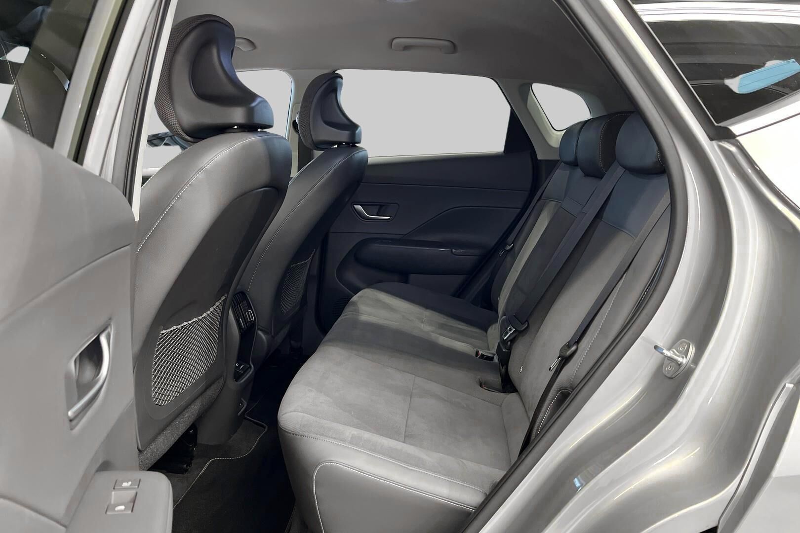 Hyundai KONA Electric iso kuva 7