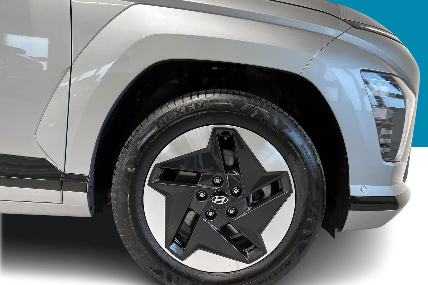 Hyundai KONA Electric iso kuva 10