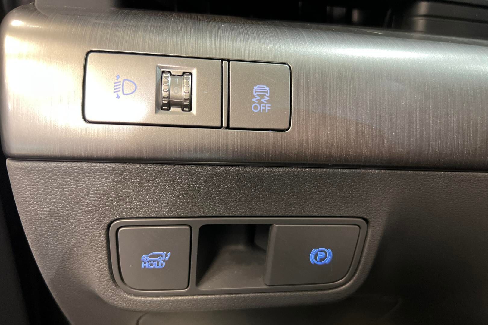 Hyundai KONA Electric iso kuva 24