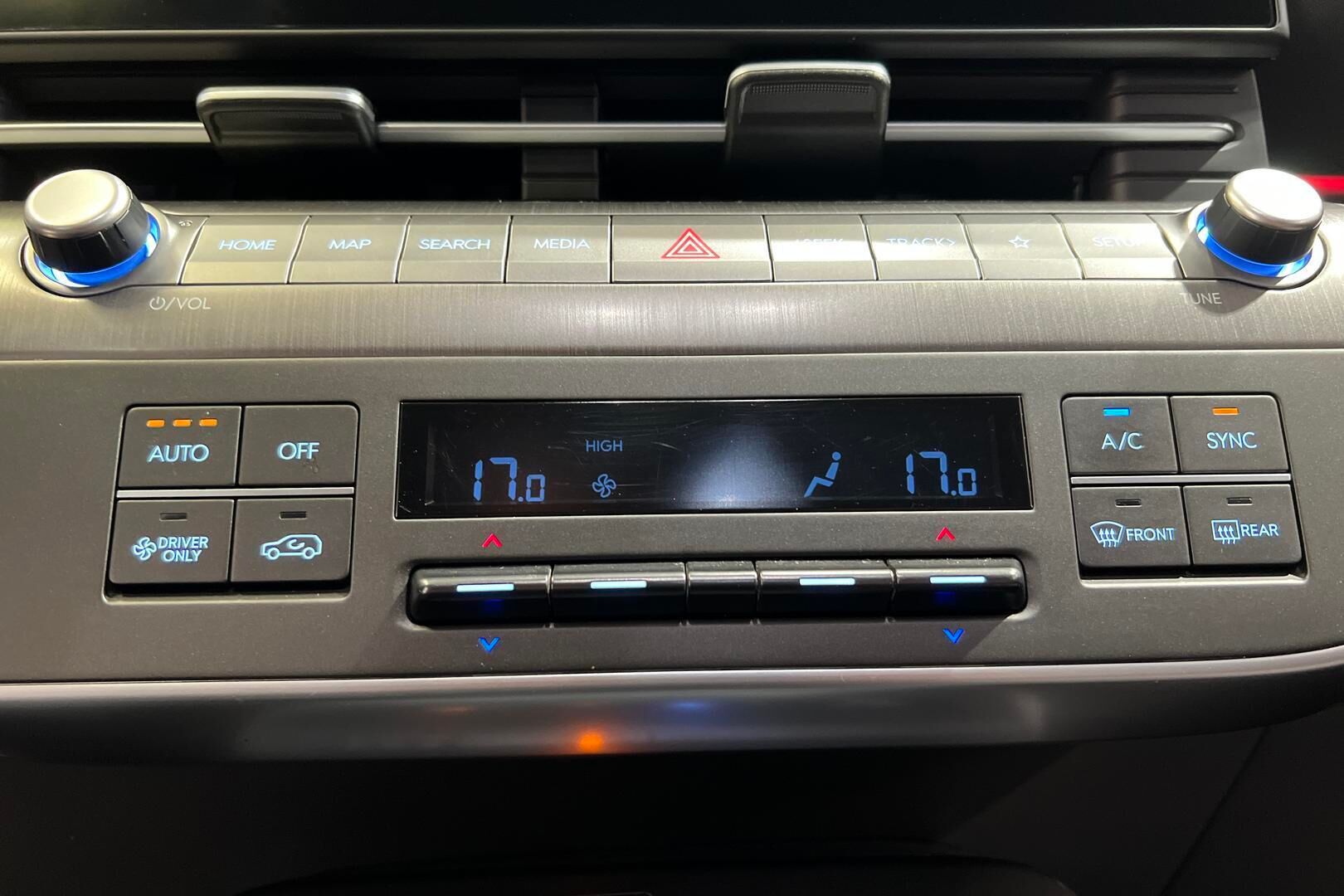 Hyundai KONA Electric iso kuva 26