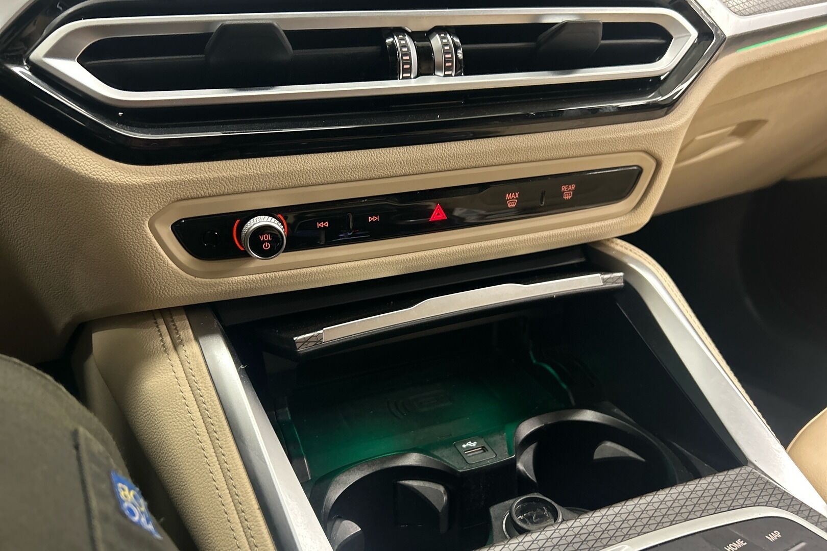 BMW I4 M50 iso kuva 6