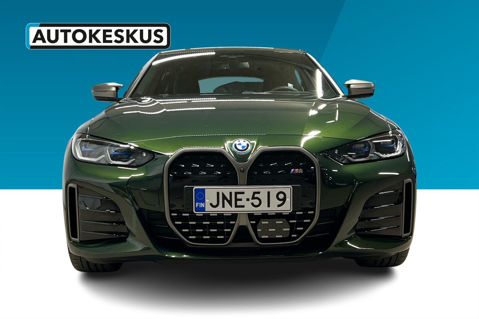 BMW i4 iso kuva 3