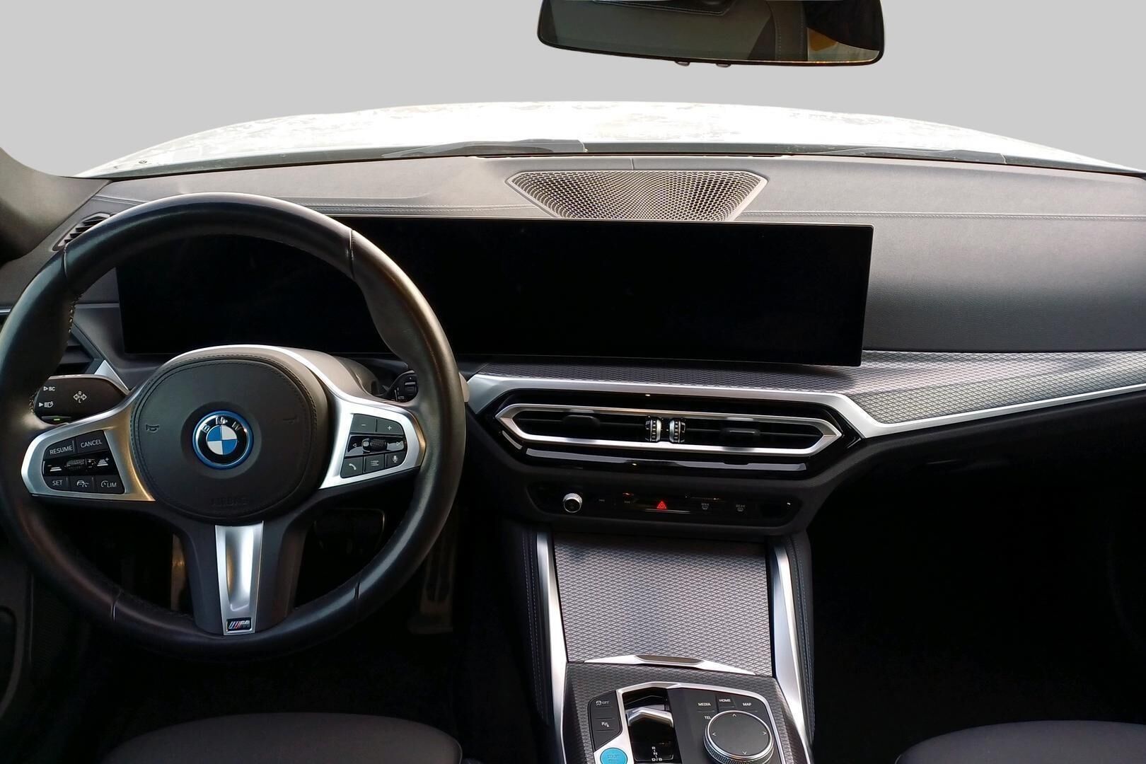 BMW i4 iso kuva 1