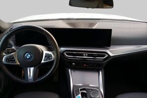 BMW i4 esikatselu 1