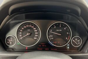 BMW 3-sarja esikatselu 14