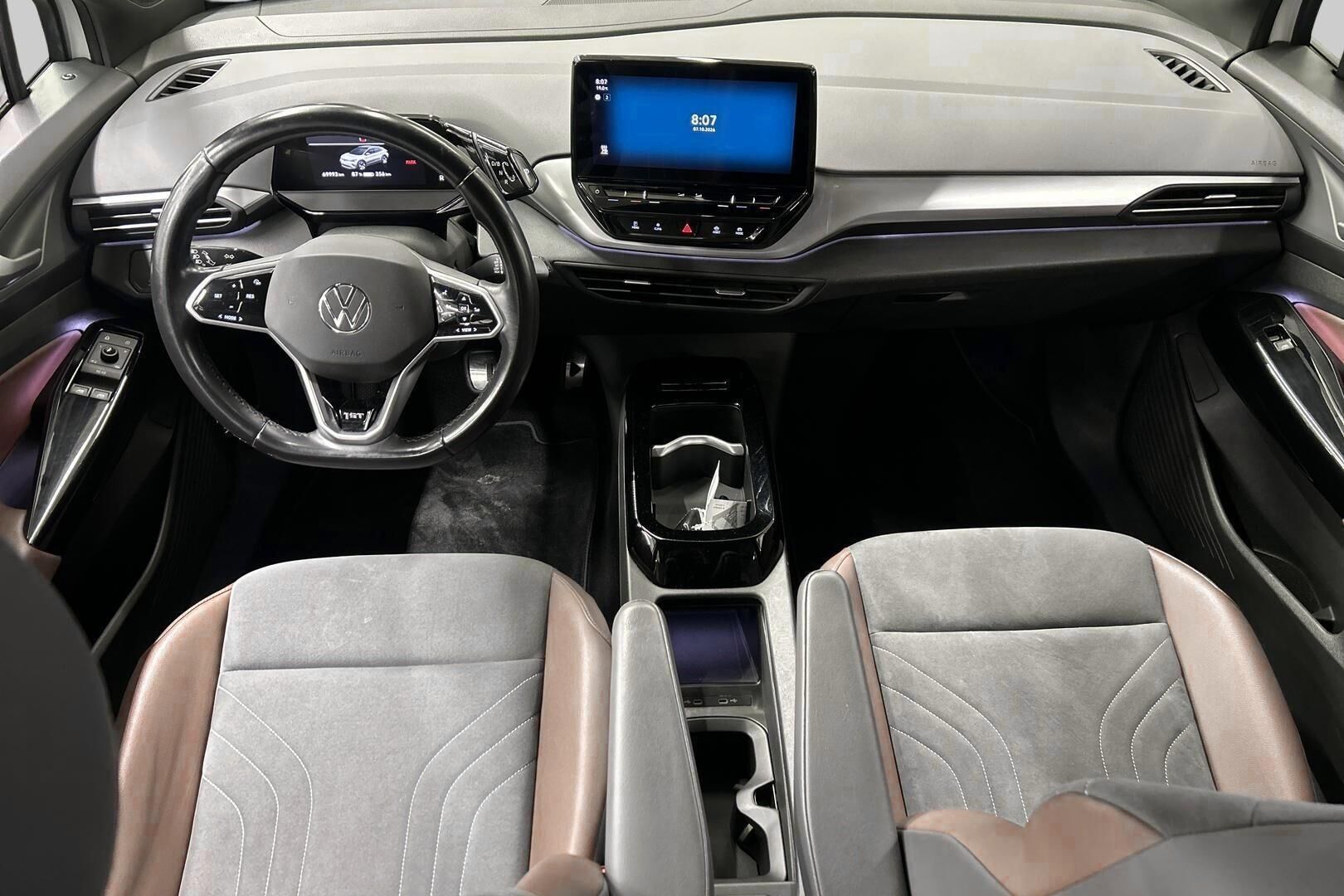 Volkswagen ID.4 iso kuva 9