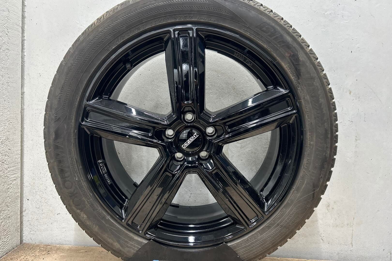 Volkswagen ID.4 iso kuva 11