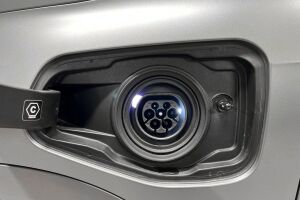 BMW X1 esikatselu 12