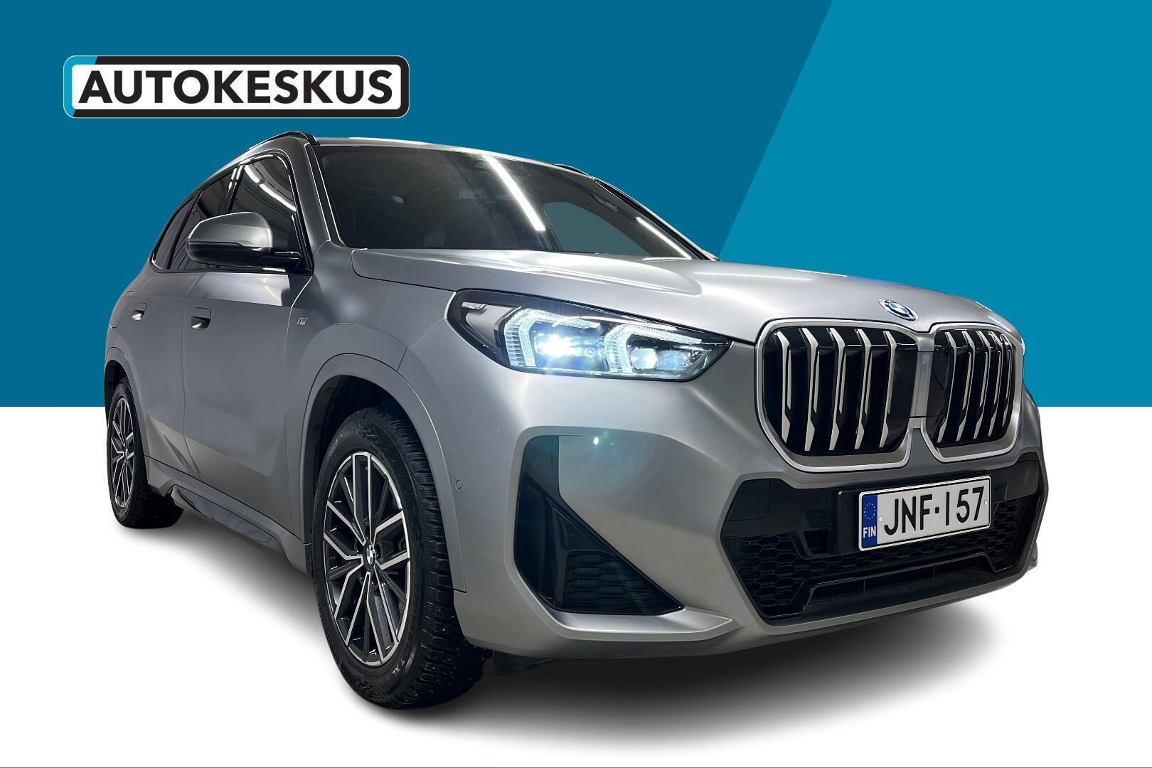 BMW X1 iso kuva 2