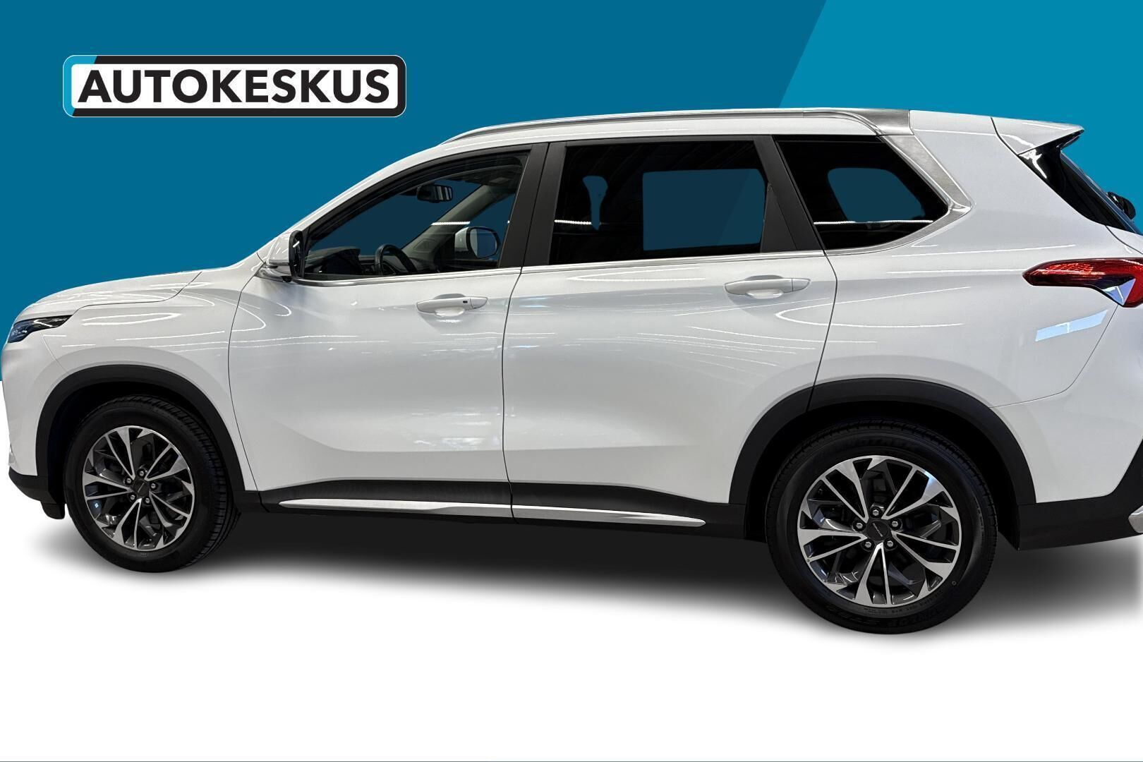 Maxus Euniq 6 iso kuva 20