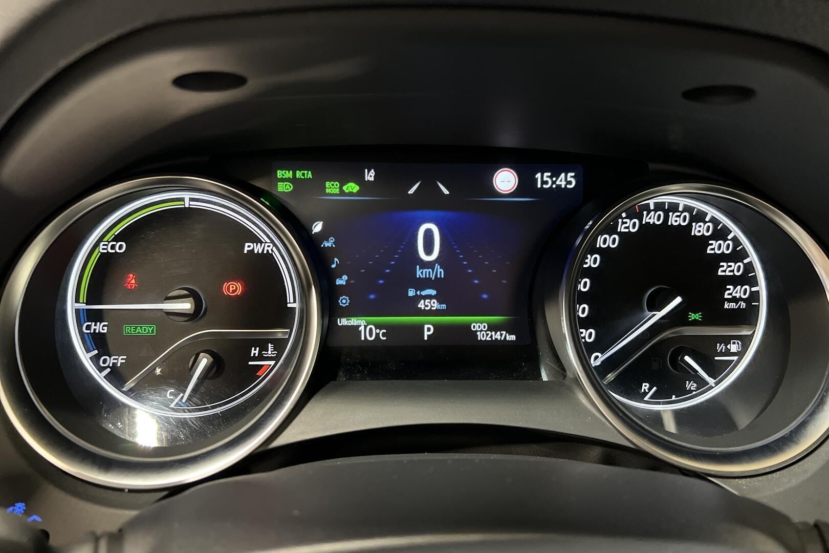 Toyota Camry iso kuva 22