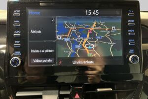 Toyota Camry esikatselu 9