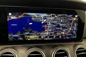 Mercedes-Benz E esikatselu 15