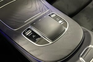 Mercedes-Benz E esikatselu 17