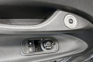 FIAT 500e esikatselu 14