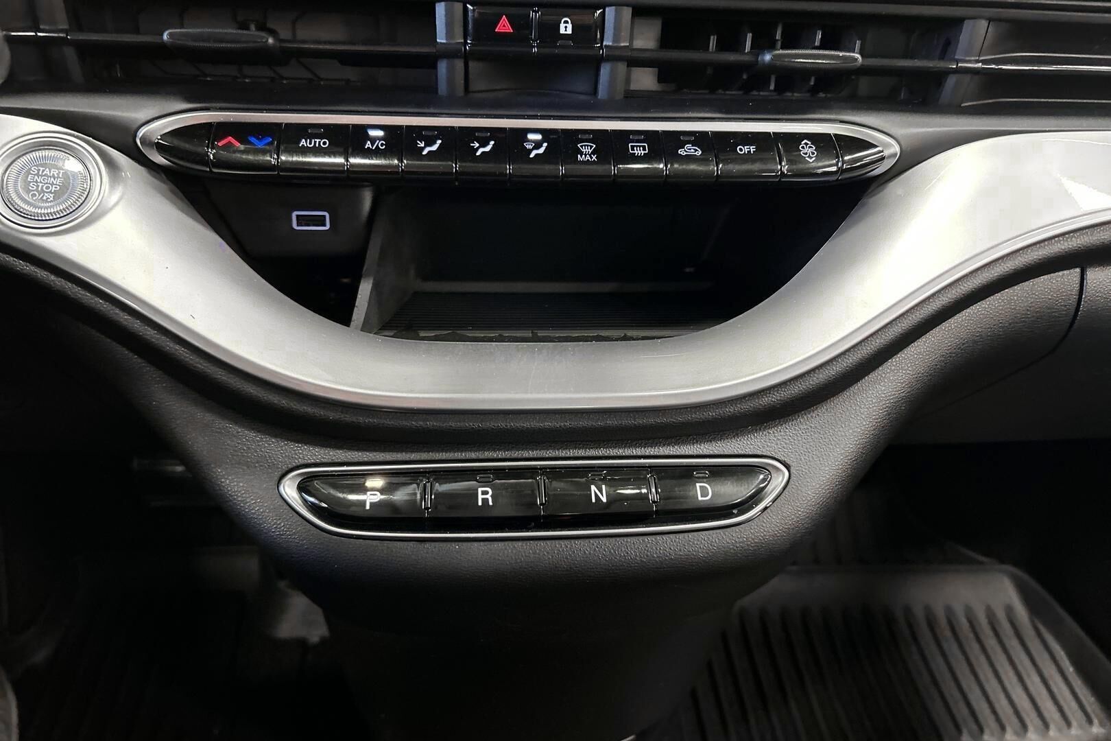 FIAT 500e iso kuva 18