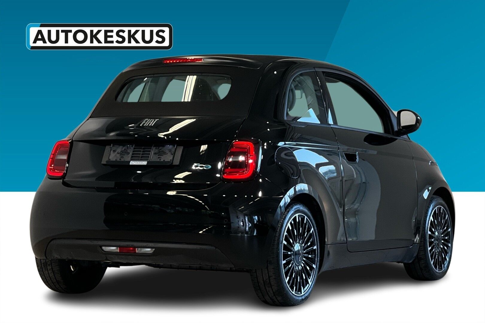 FIAT 500E iso kuva 2