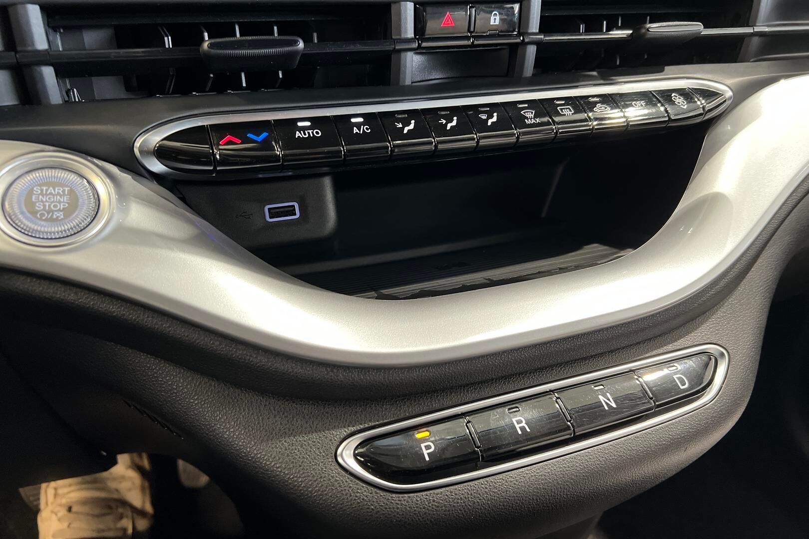 FIAT 500E iso kuva 22