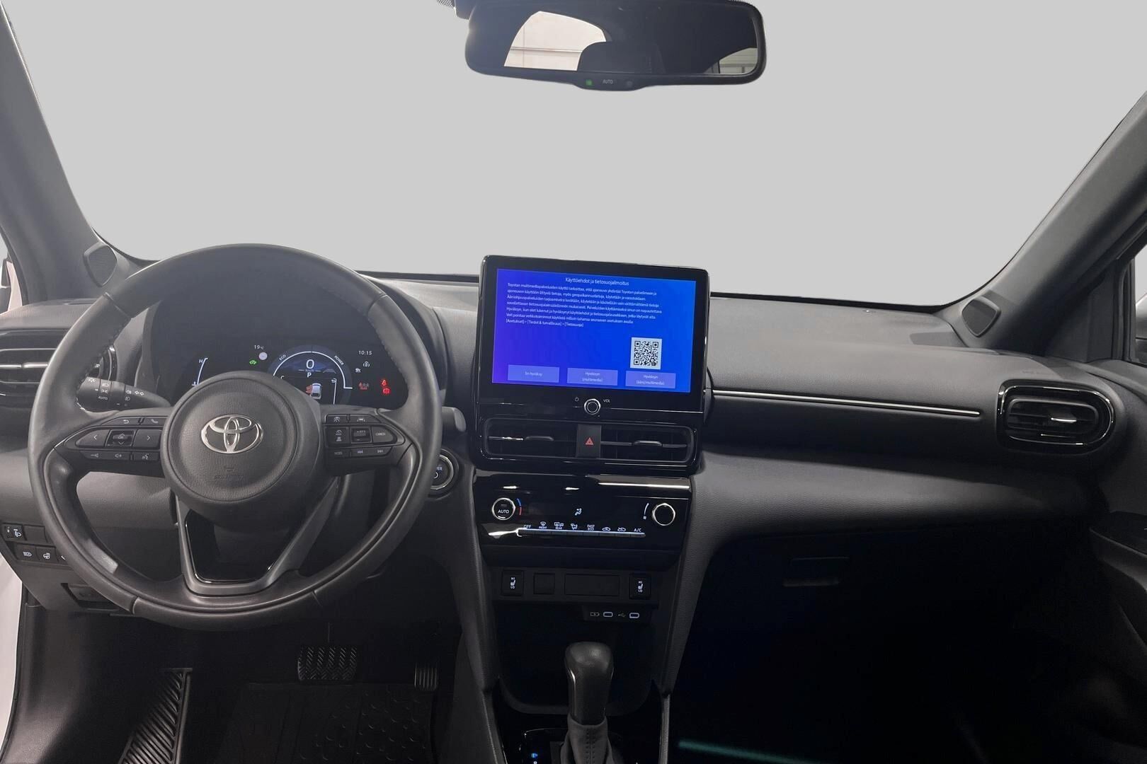 Toyota Yaris Cross iso kuva 10