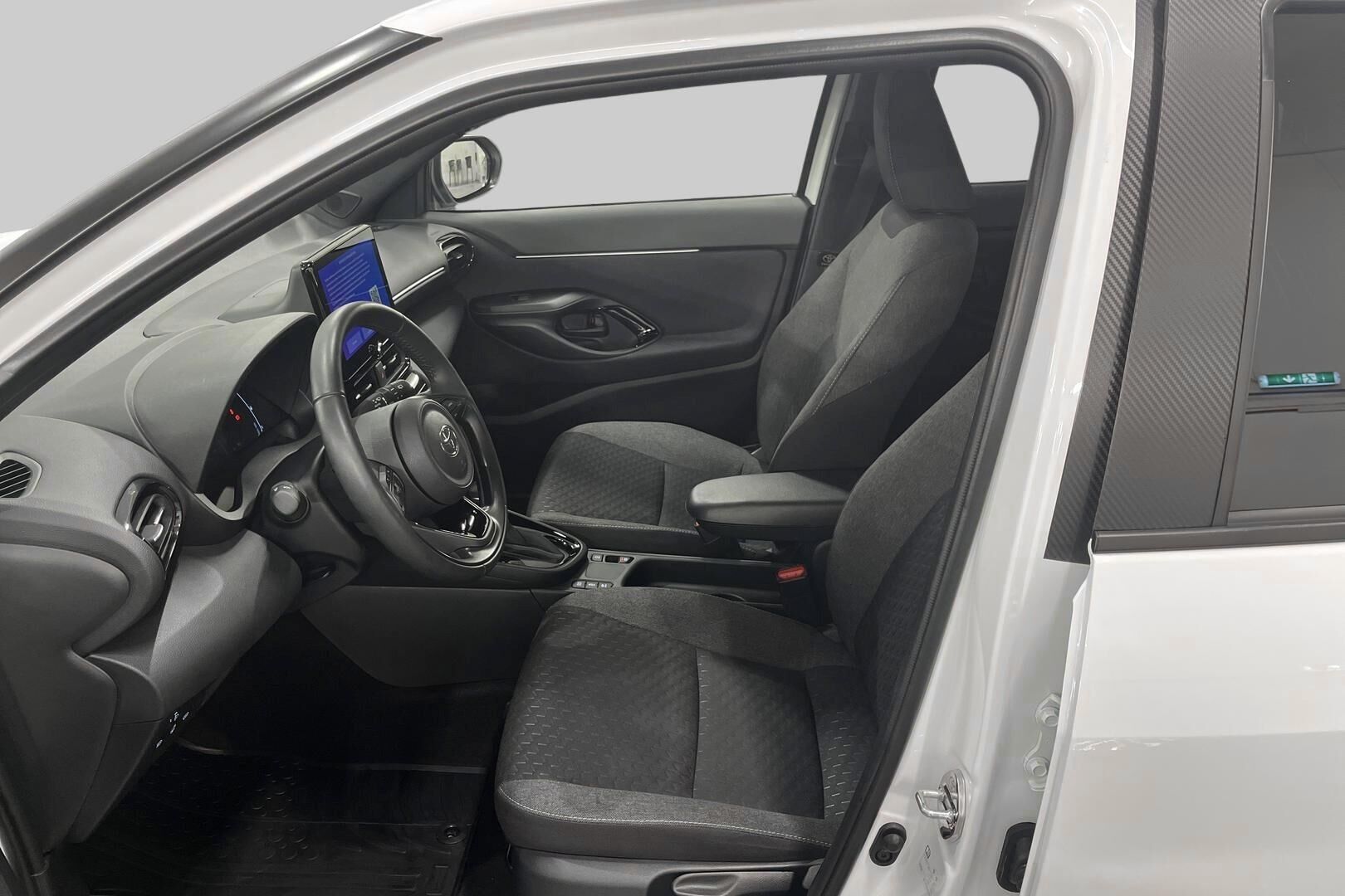 Toyota Yaris Cross iso kuva 8