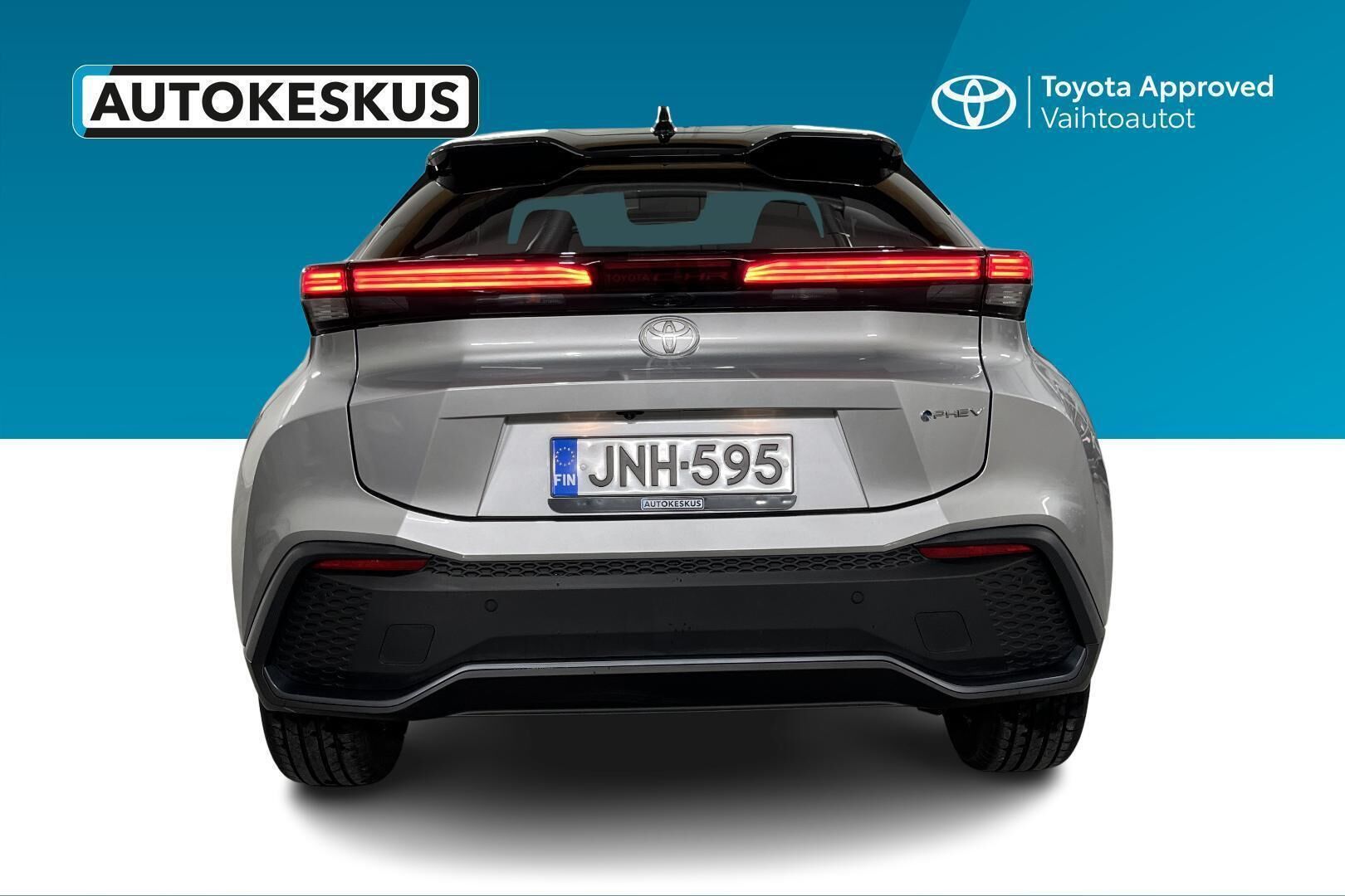 Toyota C-HR iso kuva 5