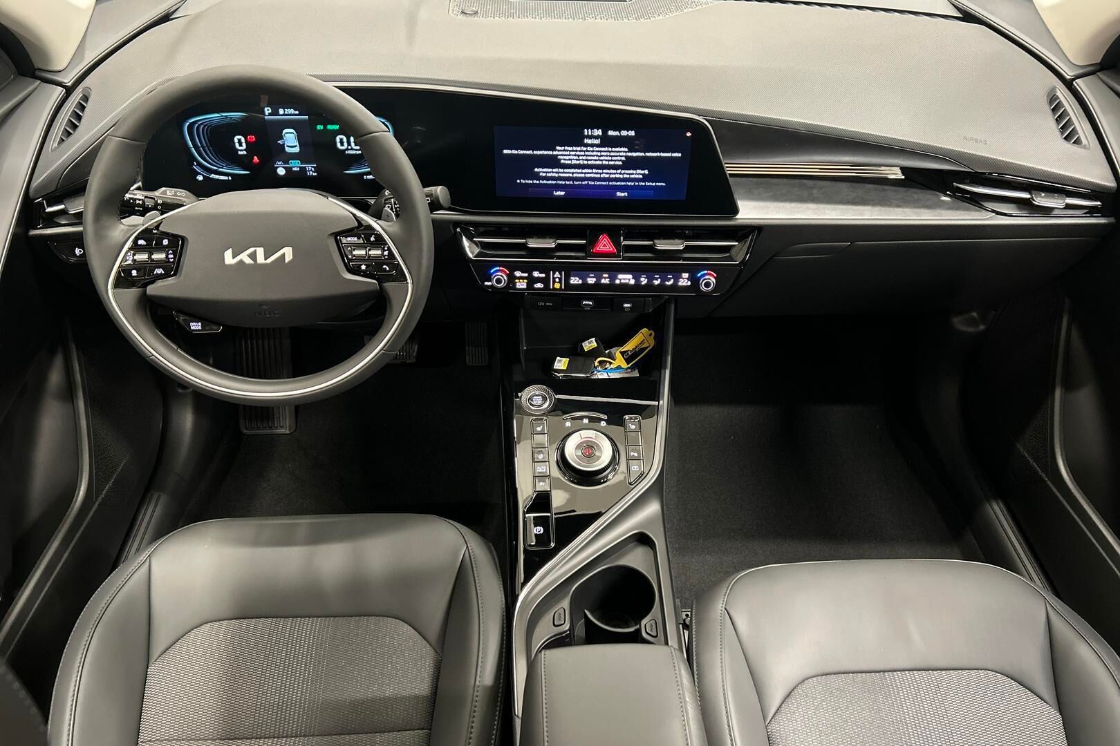 Kia Niro iso kuva 10