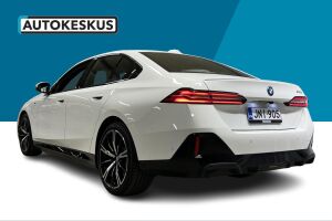 BMW 5-sarja esikatselu 6
