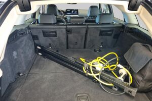 BMW 5-SARJA esikatselu 11