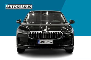 Skoda Superb esikatselu 2