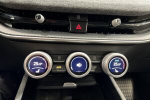 Skoda Superb esikatselu 25