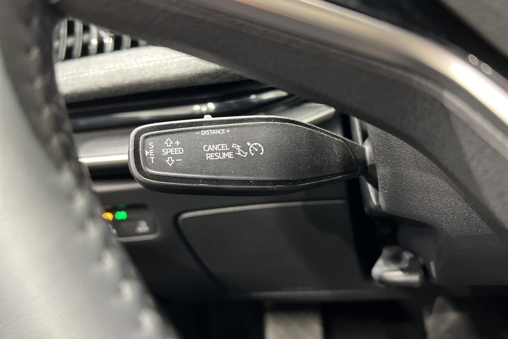 Skoda Superb iso kuva 31