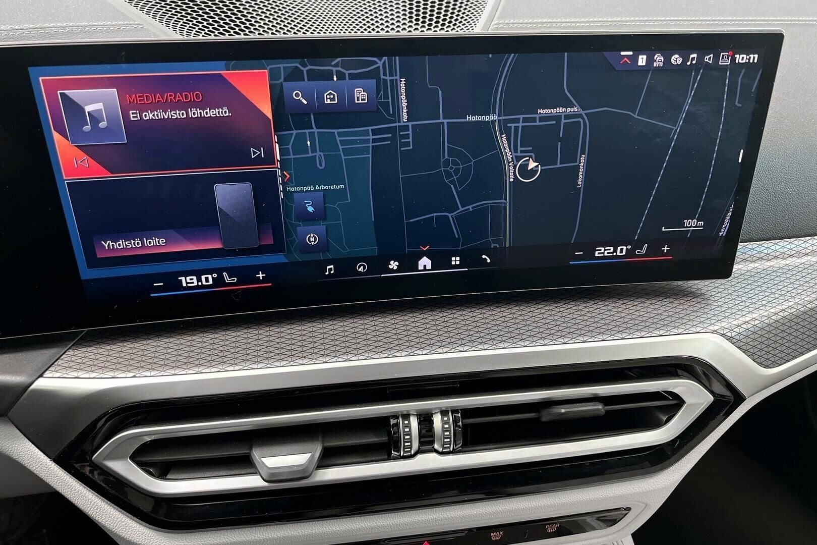 BMW i4 iso kuva 14