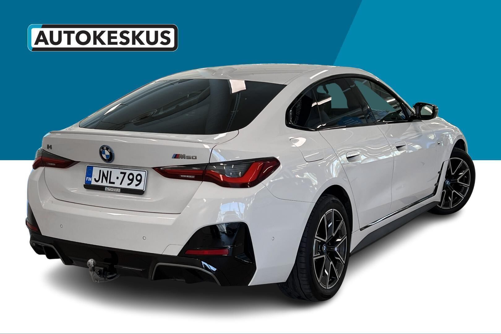 BMW i4 iso kuva 4