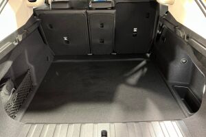 BMW iX2 esikatselu 15