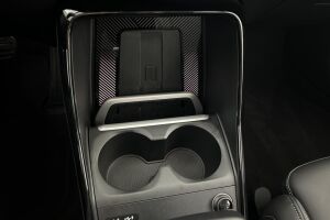 BMW iX2 esikatselu 20