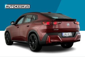 BMW iX2 esikatselu 6