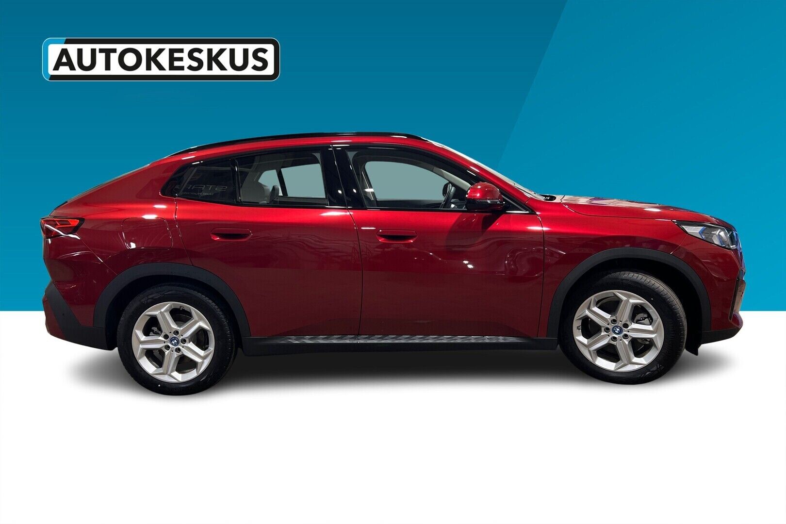 BMW iX2 iso kuva 7