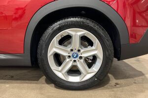 BMW iX2 esikatselu 14